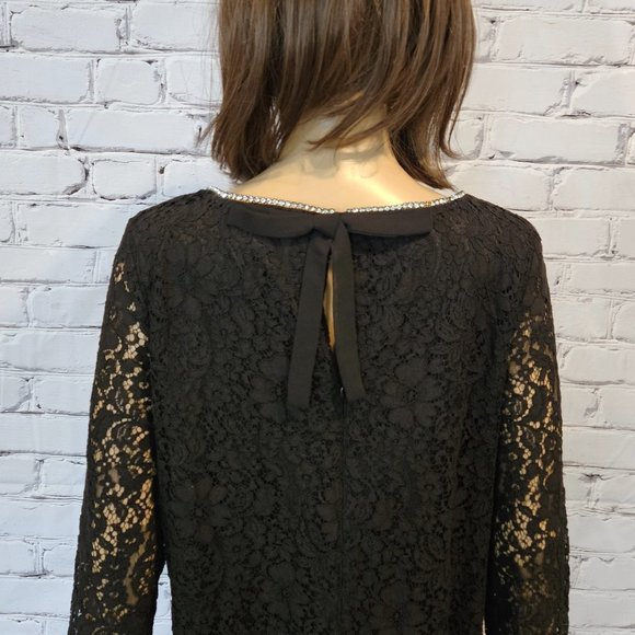 Classic LBD! KARL LAGERFELD PARIS, Black lace shift dress with crystal neckline - Picture 10 of 11